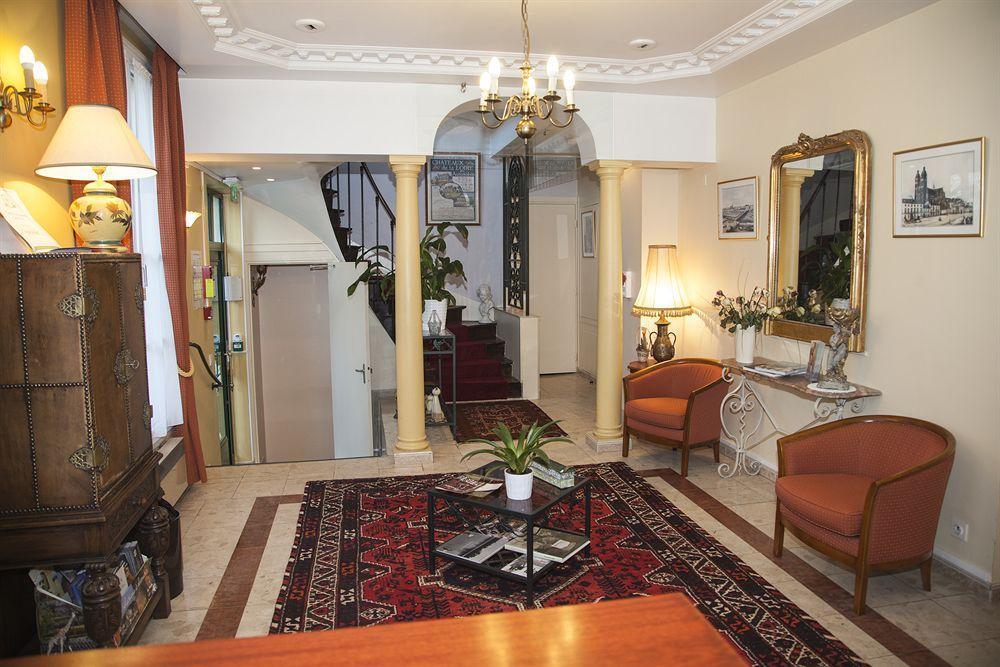 Hotel Du Manoir Tours Exterior photo